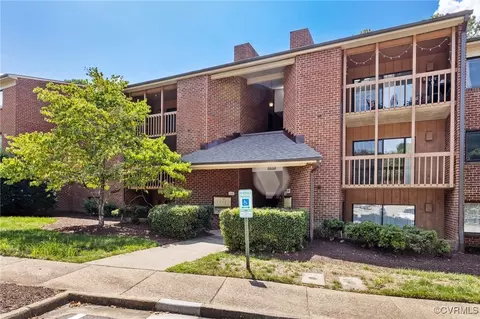 2103 Turtle Creek Dr #8, Henrico, VA 23233