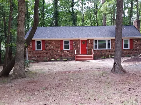 3024 Tammaway Dr, Midlothian, VA 23112