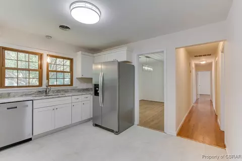 1421 Todds Ln, Hampton, VA 23666 photo 16