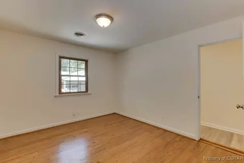 1421 Todds Ln, Hampton, VA 23666 photo 27