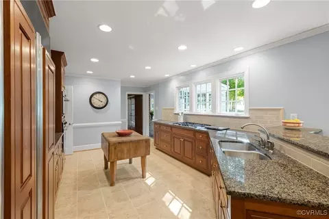 2410 Kentford Rd, Midlothian, VA 23113 photo 11