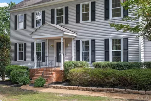 11319 Bondurant Dr, North Chesterfield, VA 23236