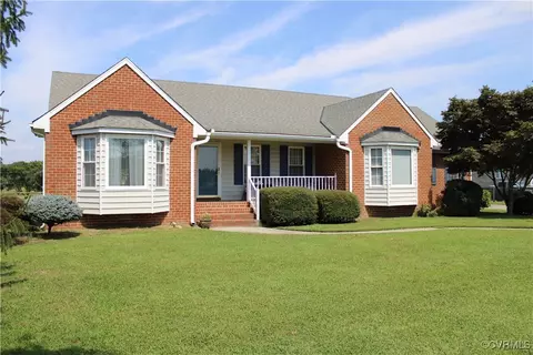 7038 Hill Meadows Ct, Mechanicsville, VA 23116