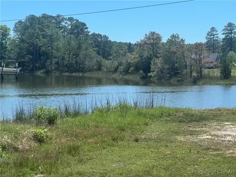 0 Celey Thomas Ln, Port Haywood, VA 23138