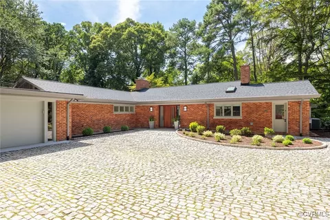 109 Kennondale Ln, Richmond, VA 23226