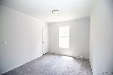 Bedroom - 2800 Springfield Rd, Meherrin, VA 23954 photo 4 of 7
