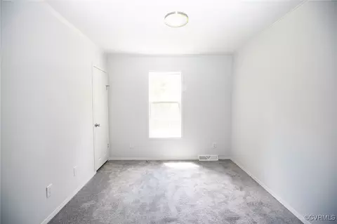Bedroom - 2800 Springfield Rd, Meherrin, VA 23954 photo 5 of 7