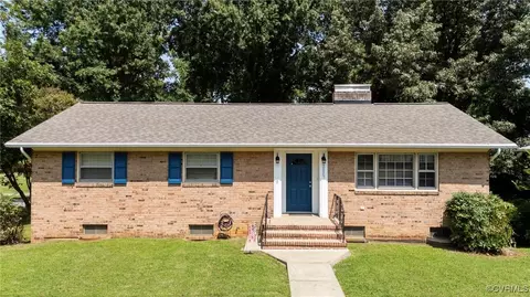 2807 W Broadway, Hopewell, VA 23860