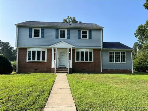 124 N Plains Dr, Petersburg, VA 23805