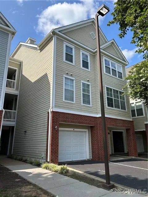 704 Bristol Village Dr #308, Midlothian, VA 23114