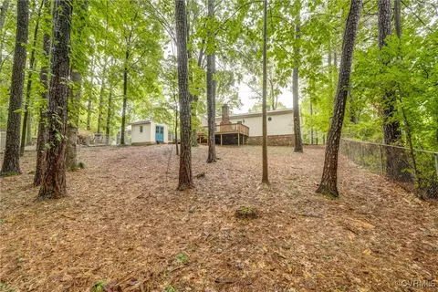 Exterior - 2811 Mcmanaway Dr, Midlothian, VA 23112 photo 3 of 5
