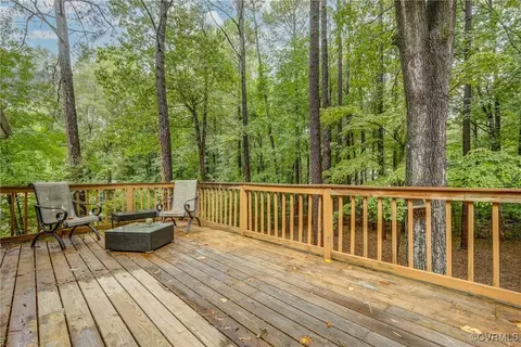 Exterior - 2811 Mcmanaway Dr, Midlothian, VA 23112 photo 5 of 5