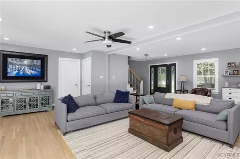 Living - 10251 Apache Rd, Richmond, VA 23235 photo 3 of 4