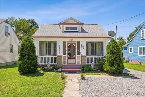 2207 Byron St, Richmond, VA 23222