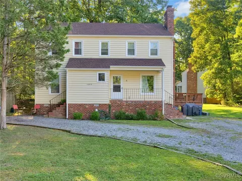 12312 Poplar Forest Dr, Henrico, VA 23238