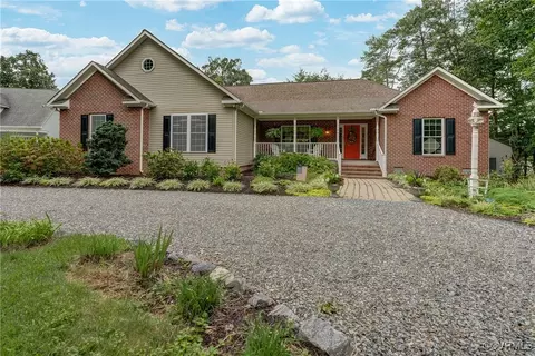 47 Pintail Pl, Heathsville, VA 22473