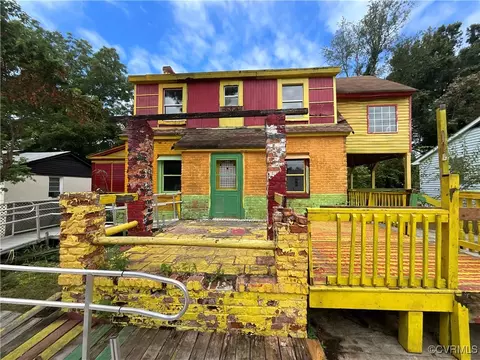 928 Rosewood Ter, Petersburg, VA 23805