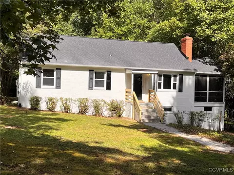1042 Peck Rd, Richmond, VA 23235
