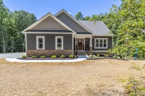 2501 Old Tavern Rd, Powhatan, VA 23139