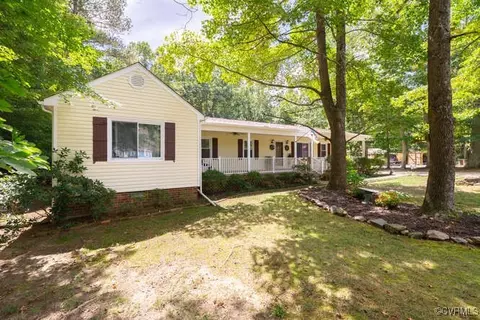 10201 Cattail Rd, Chesterfield, VA 23838