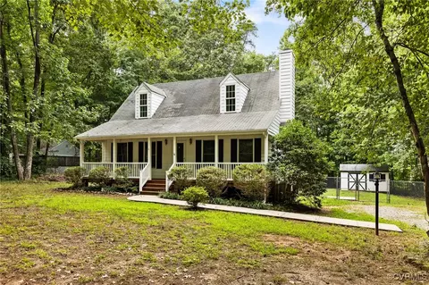 4335 Three Bridge Rd, Powhatan, VA 23139