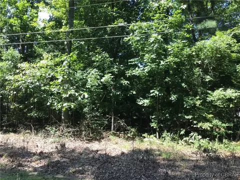 0 Hickory Dr, Middlesex, VA 23071