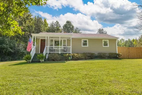 1252 Burkeville Rd, Victoria, VA 23974