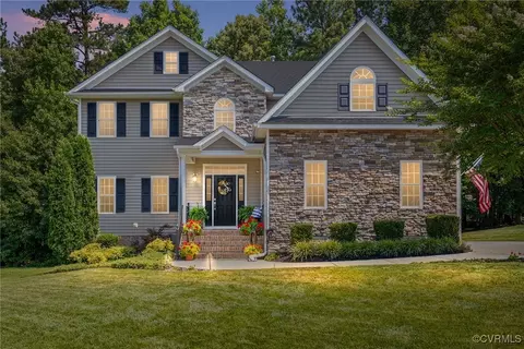 10813 Willow Hill Ct, Chesterfield, VA 23832