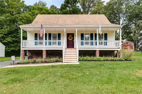 8312 Oxer Rd, North Chesterfield, VA 23235