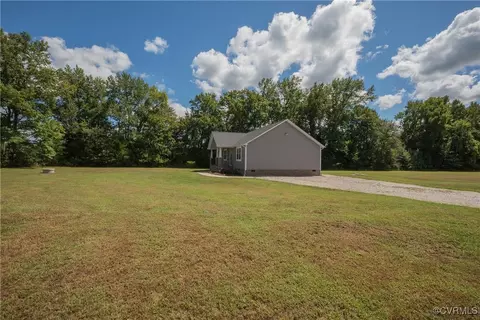 Exterior - 12280 E Quaker Rd, Disputanta, VA 23842 photo 5 of 11