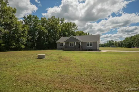 Exterior - 12280 E Quaker Rd, Disputanta, VA 23842 photo 3 of 11