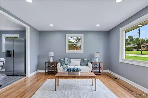 402 Mac Arthur Ave, Colonial Heights, VA 23834