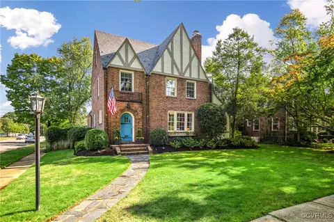 4112 Kingcrest Pkwy, Richmond, VA 23221