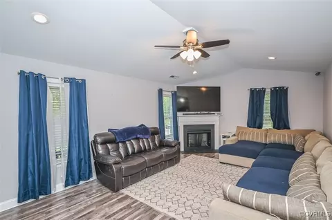 372 Edgar Rd, Hanover, VA 23069 photo 11