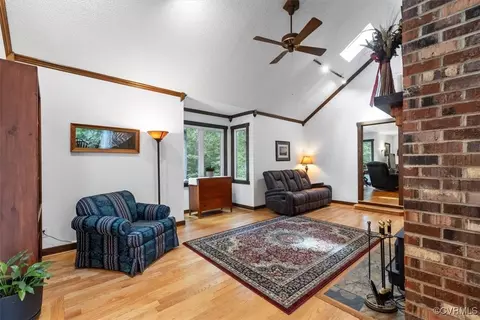 1840 Farringdon Rd, Midlothian, VA 23113 photo 10