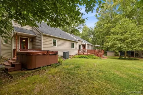 1840 Farringdon Rd, Midlothian, VA 23113 photo 4