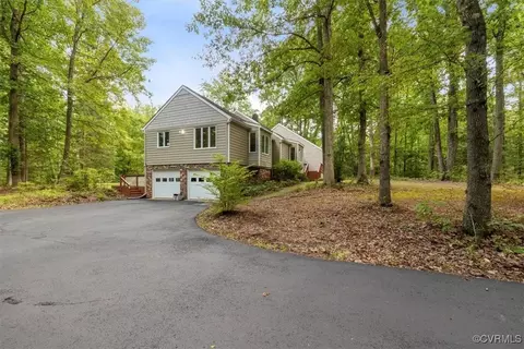 1840 Farringdon Rd, Midlothian, VA 23113 photo 3