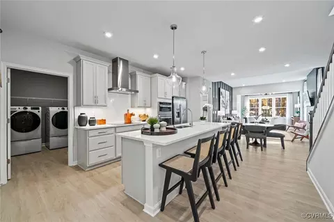 673 Brookwood Glen Ter, Glen Allen, VA 23060