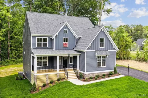 3913 Tuckmar Pond Dr, Moseley, VA 23120