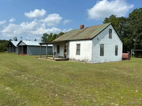 16197 Wakefield Rd, Sedley, VA 23878