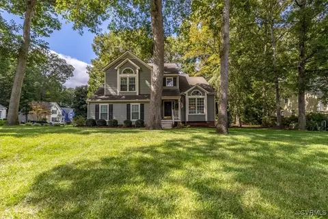 5504 Windy Ridge Ct, Midlothian, VA 23112