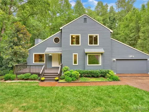 5821 Harbour Hill Pl, Midlothian, VA 23112