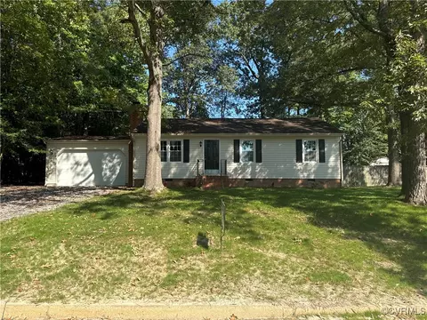 9268 Monongahela Trl, Ashland, VA 23005