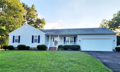 5000 Woodstream Dr, North Dinwiddie, VA 23803