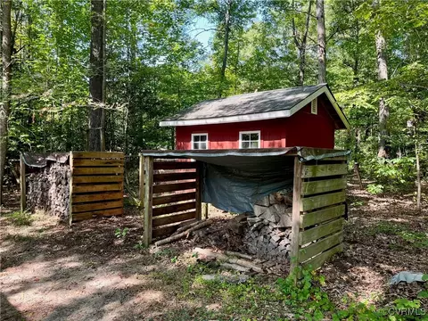 Exterior - 9611 Old Forge Rd, Providence Forge, VA 23140 photo 15 of 17