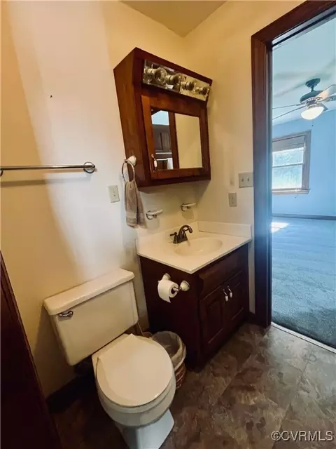 Bath - 9611 Old Forge Rd, Providence Forge, VA 23140 photo 2 of 2