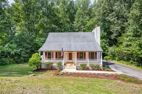 7504 Native Dancer Dr, Midlothian, VA 23112 photo 1