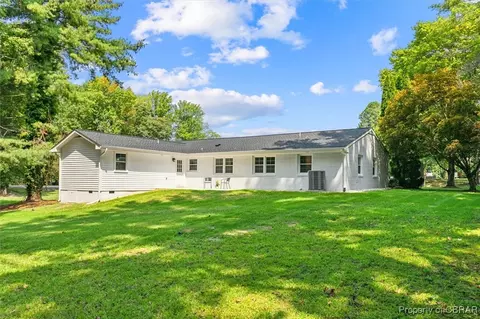 6072 Wiatt St, Gloucester, VA 23061 photo 4