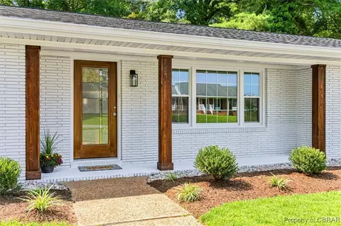 6072 Wiatt St, Gloucester, VA 23061 photo 3