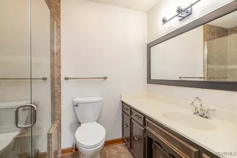 Bath - 300 Pine St, Jarratt, VA 23867 photo 2 of 4